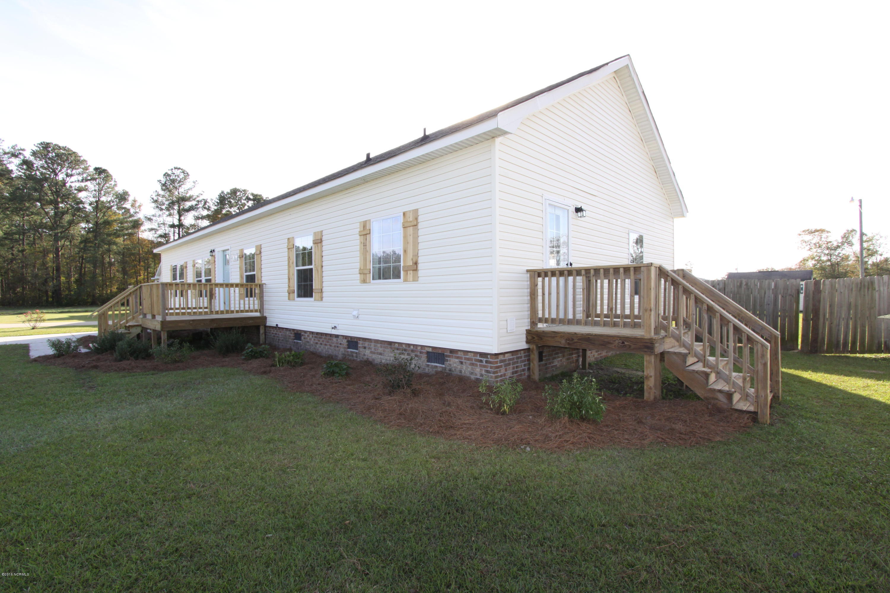 1126 Haw Branch Road Beulaville, NC 28518 - Photo 20 of 35 3