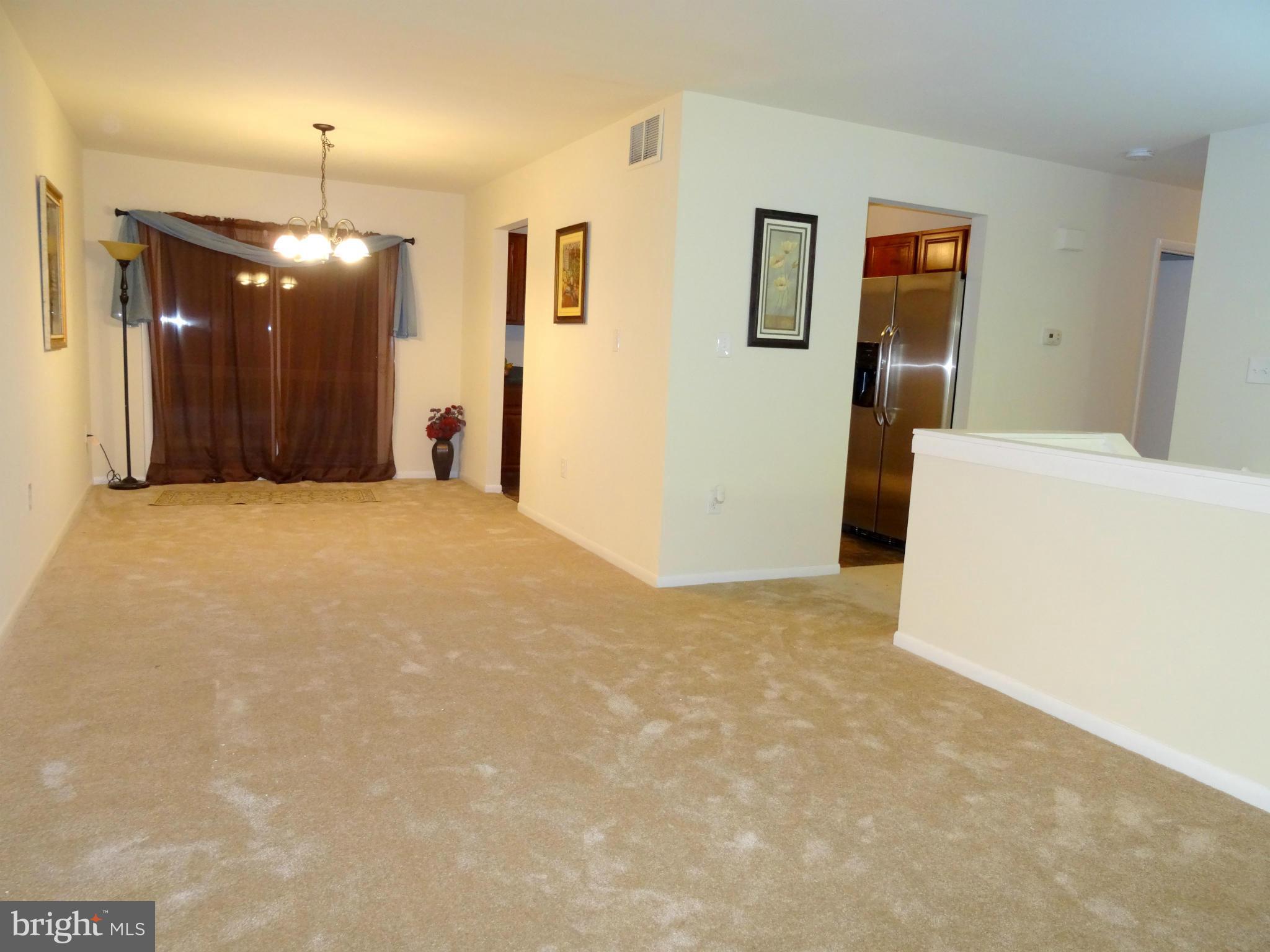 13 Wendover Road Glen Burnie, MD 21060 - Photo 2 of 14 Living Room
