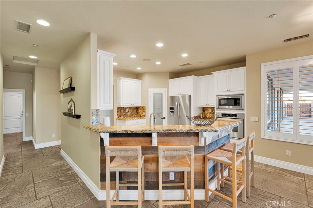 7381 Cygnet Road Phelan, CA 92371 - Photo 20 of 70