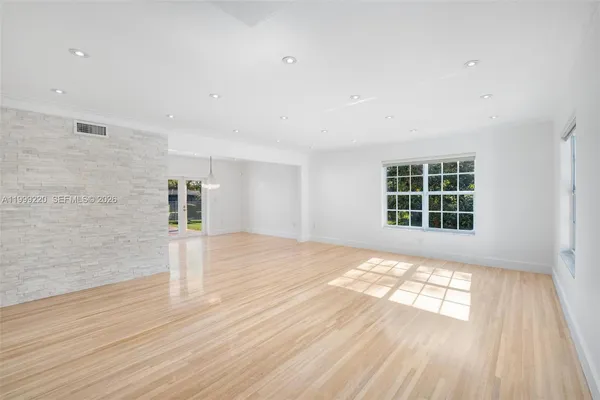 $10,750 | Pinecrest, Pinecrest, FL 33156