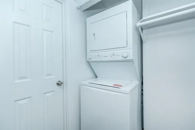a close up of a washer and dryer