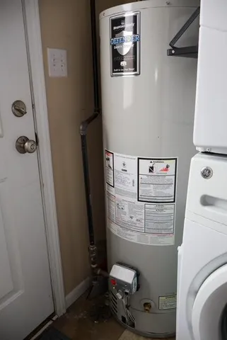 $285,000 | 1750 Cir N Drive, Schererville, IN 46375