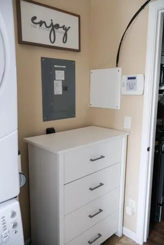 $285,000 | 1750 Cir N Drive, Schererville, IN 46375