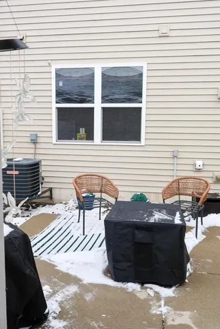 $285,000 | 1750 Cir N Drive, Schererville, IN 46375