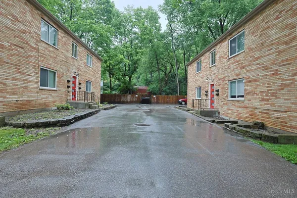 $590,000 | 2940 Glenway Avenue, Cincinnati, OH 45204