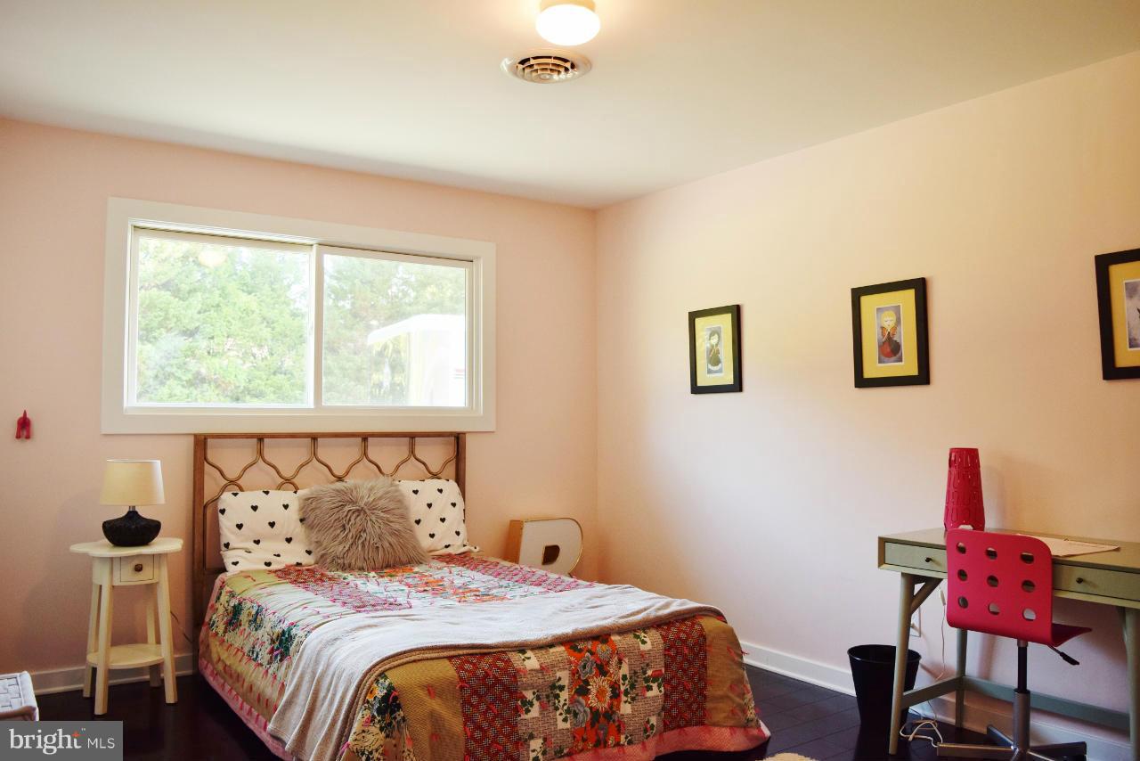 113 Baltimore Road Stevensville, MD 21666 - Photo 23 of 29 Bedroom