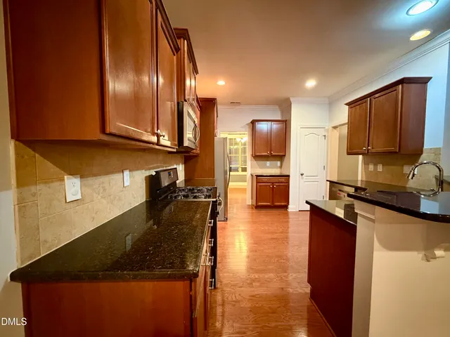 $2,945 | 3914 Wedonia Drive, Cary, NC 27519