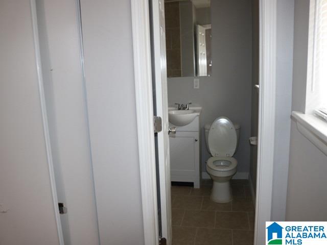 1004 Pineview Road Birmingham, AL 35228 - Photo 8 of 11