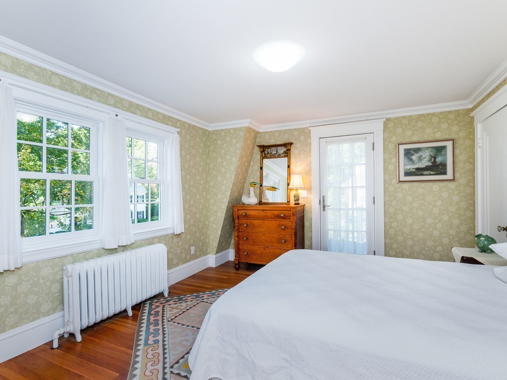 20 Locke Road Newton, MA 02468 - Photo 20 of 28