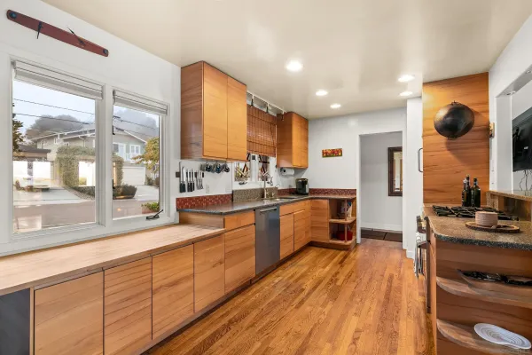 $11,000 | 541 Tarento Drive, San Diego, CA 92106