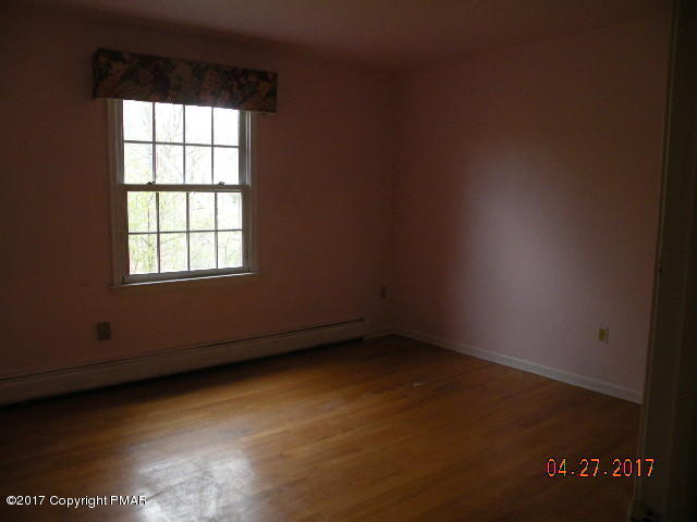 5 Pleasant Ridge Road East Stroudsburg, PA 18302 - Photo 11 of 21 DSCN0292