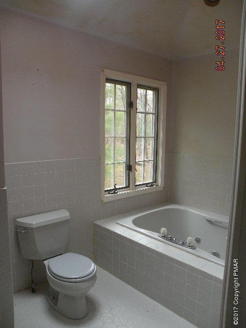 5 Pleasant Ridge Road East Stroudsburg, PA 18302 - Photo 15 of 21 DSCN0298
