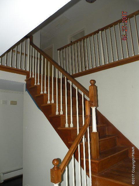 5 Pleasant Ridge Road East Stroudsburg, PA 18302 - Photo 9 of 21 DSCN0288