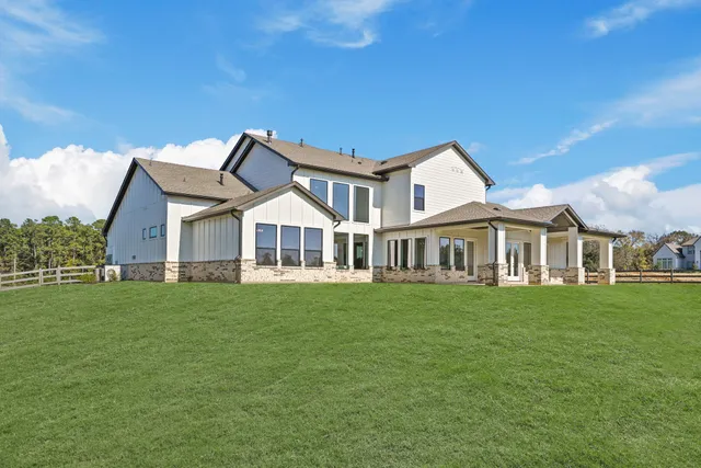 $1,149,950 | 109 Bentwood Meadow Lane, Montgomery, TX 77356