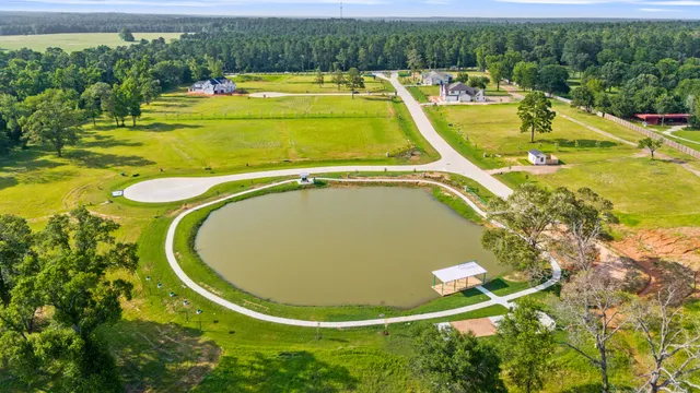 $1,149,950 | 109 Bentwood Meadow Lane, Montgomery, TX 77356