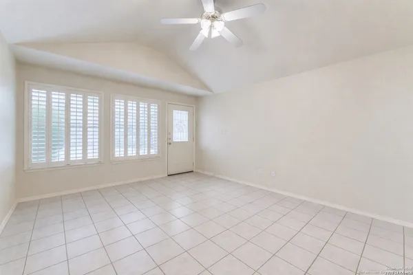 $199,000 | 3202 Eisenhauer Road, Unit 801, San Antonio, TX 78209