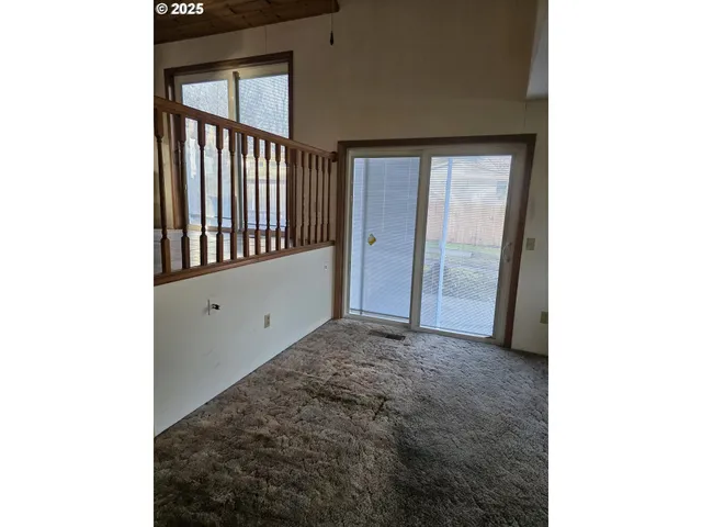 a view of an entryway