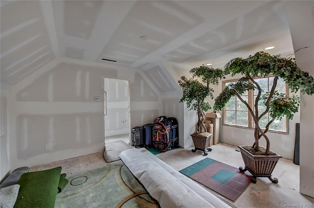 2346 Overhill Road Charlotte, NC 28211 - Photo 27 of 38 a living room with furniture and a potted plant