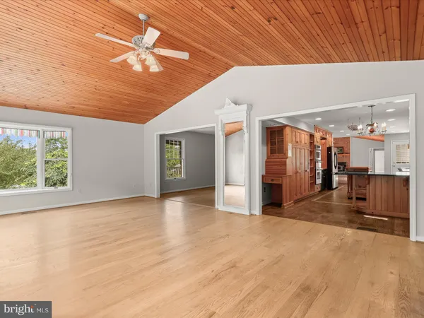 a view of a storage & utility room