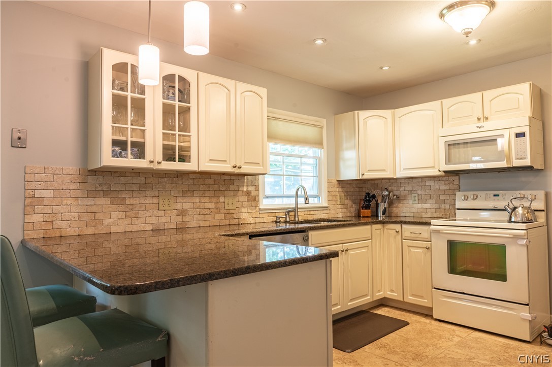 1714 Lincoln Lane Rome, NY 13440 - Photo 15 of 49