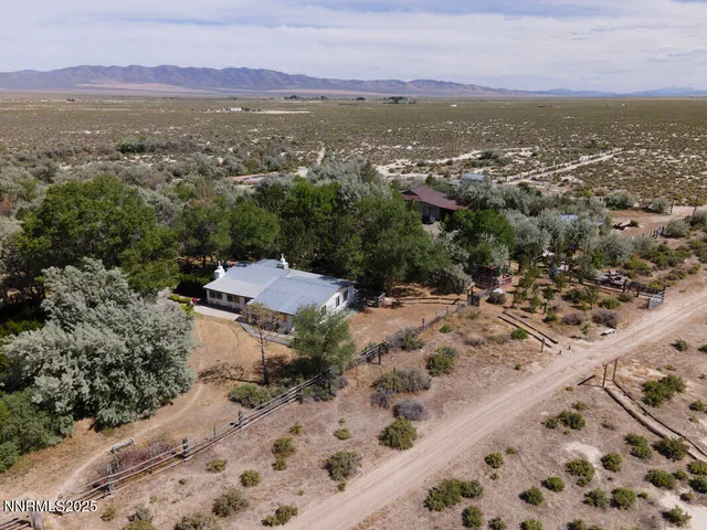 view of city and mountain view