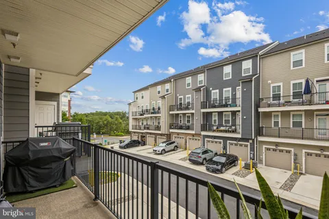 $489,900 | 14917 River Walk Way, Woodbridge, VA 22191