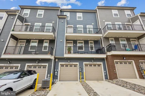 $489,900 | 14917 River Walk Way, Woodbridge, VA 22191