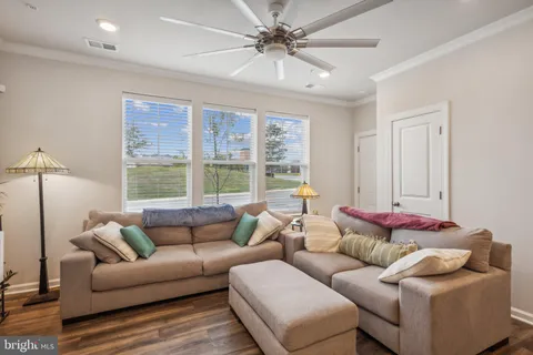 $489,900 | 14917 River Walk Way, Woodbridge, VA 22191