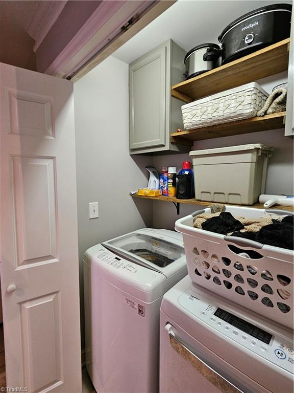 789 Mountain View Road King, NC 27021 - Photo 21 of 39