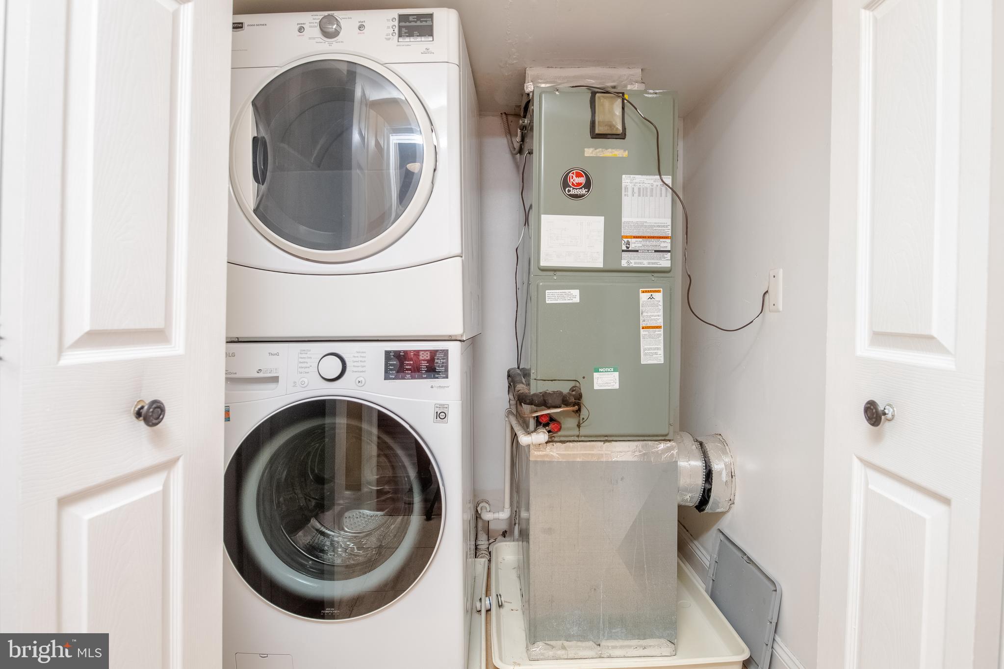 422 West Franklin Street, Unit 2B Baltimore, MD 21201 - Photo 22 of 23 Washer and Dryer