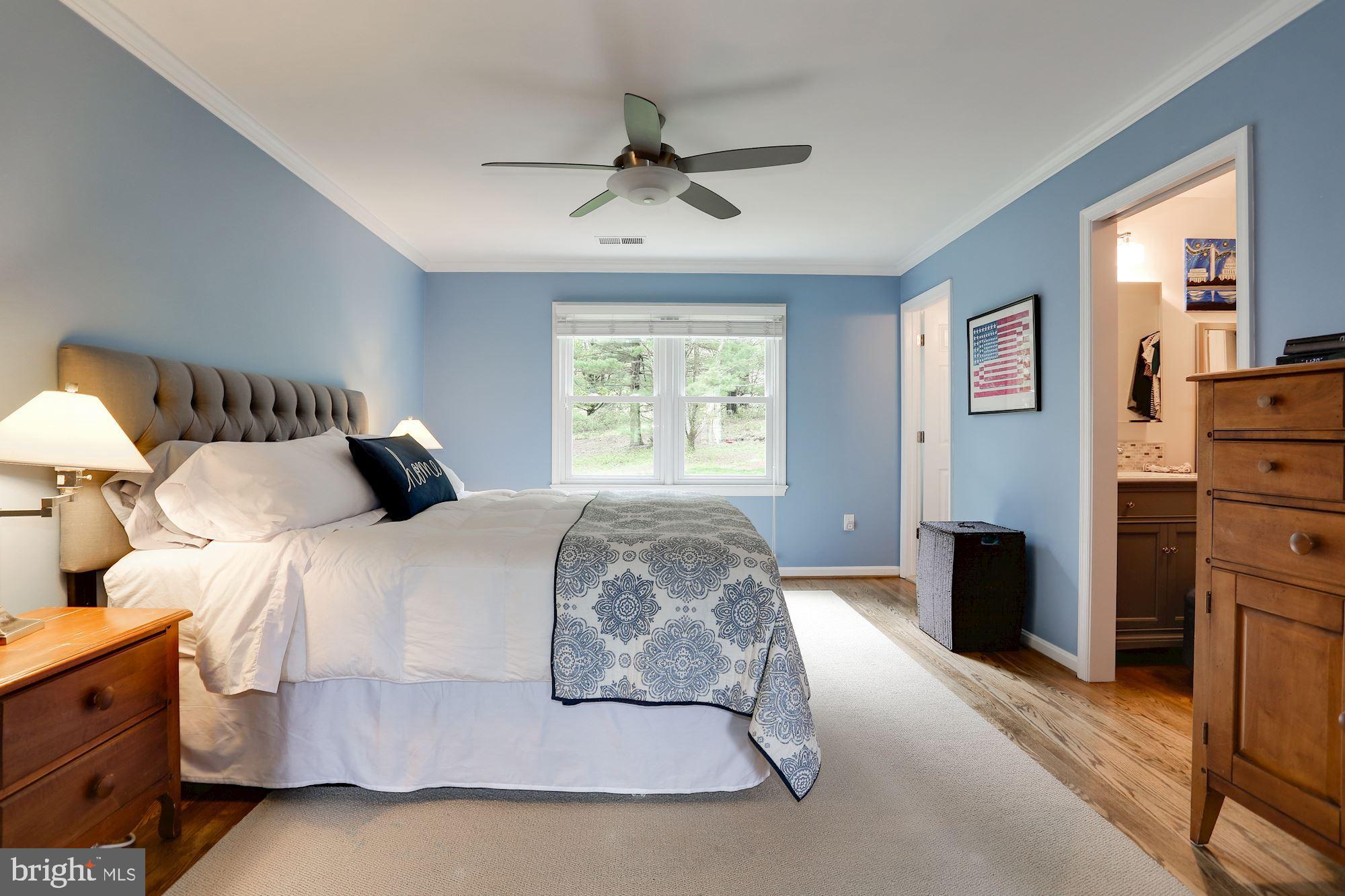 1203 Winter Hunt Road McLean, VA 22102 - Photo 25 of 57 Master Bedroom