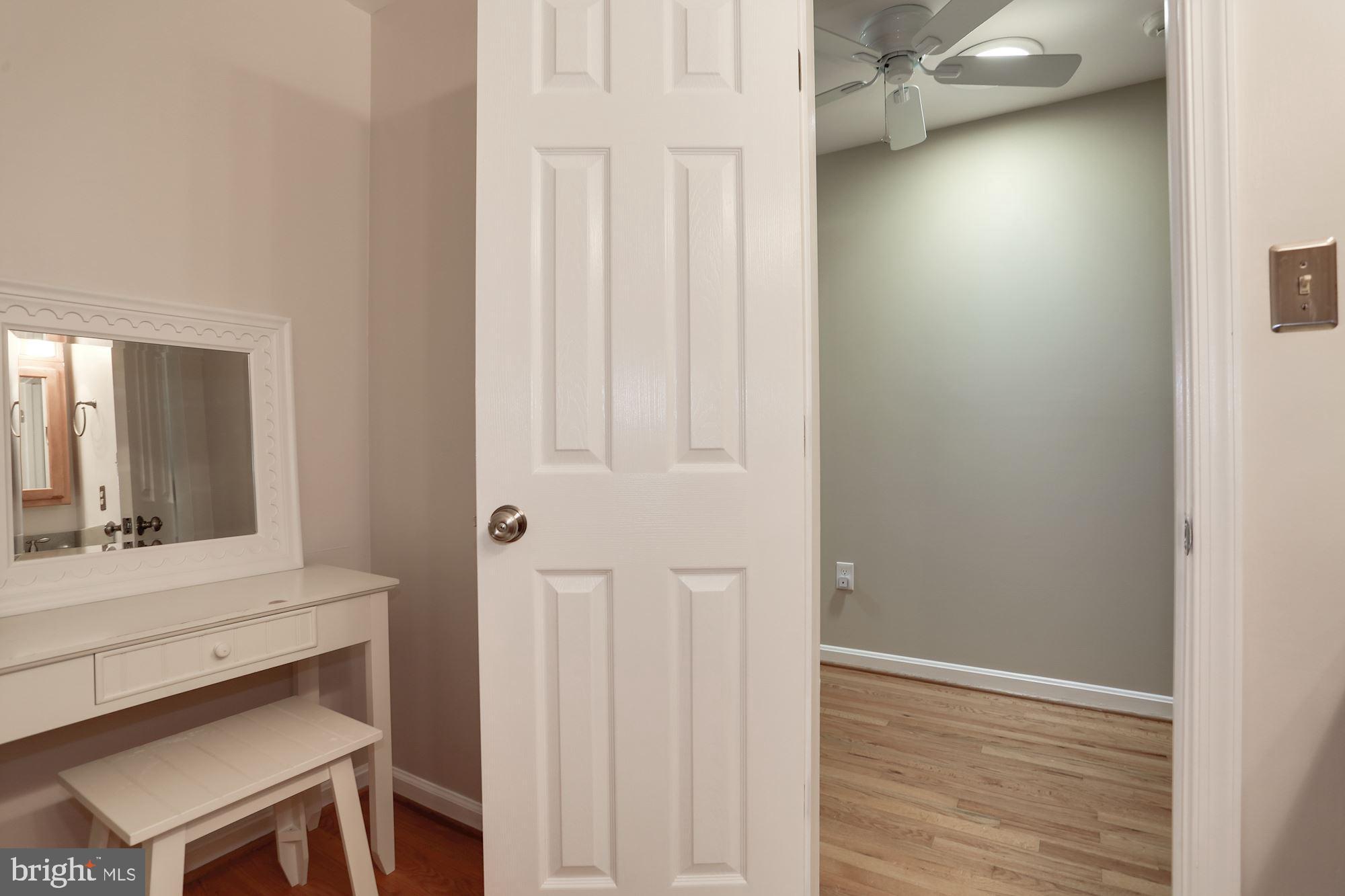 1203 Winter Hunt Road McLean, VA 22102 - Photo 37 of 57 Dressing Area