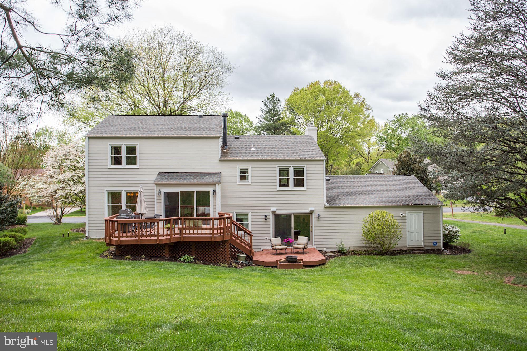 1203 Winter Hunt Road McLean, VA 22102 - Photo 50 of 57 Exterior - Rear