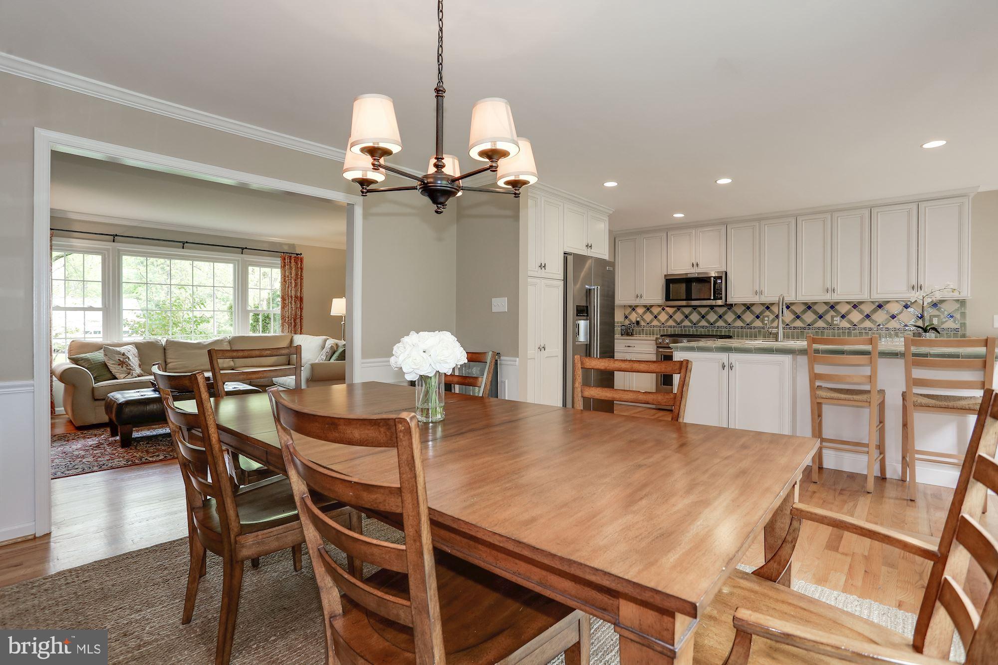 1203 Winter Hunt Road McLean, VA 22102 - Photo 7 of 57 Dining Room