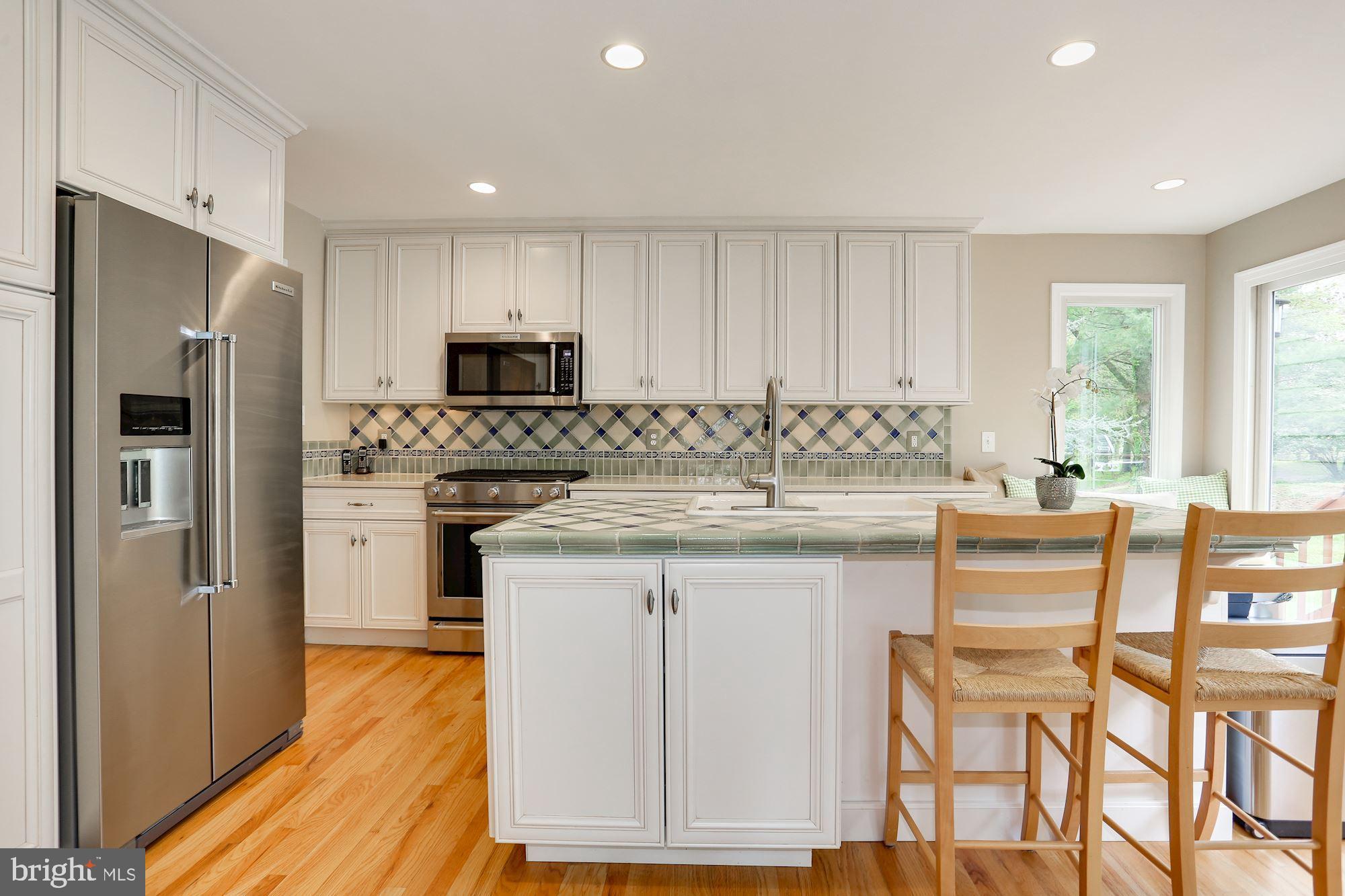 1203 Winter Hunt Road McLean, VA 22102 - Photo 9 of 57 Kitchen