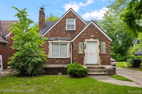 $50,000 | 19332 Westphalia Street, Detroit, MI 48205
