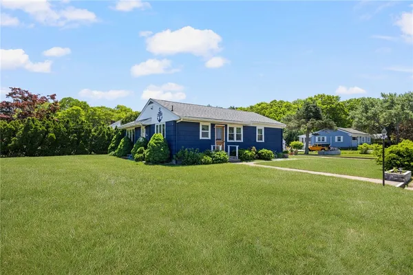 $535,000 | 35 Post Road, Westerly, RI 02891