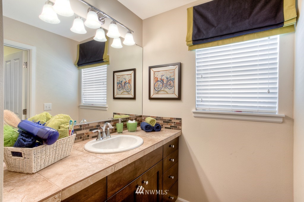 16210 Southeast 140th Street, Unit 2 Renton, WA 98059 - Photo 18 of 21 Gallery Image 18
