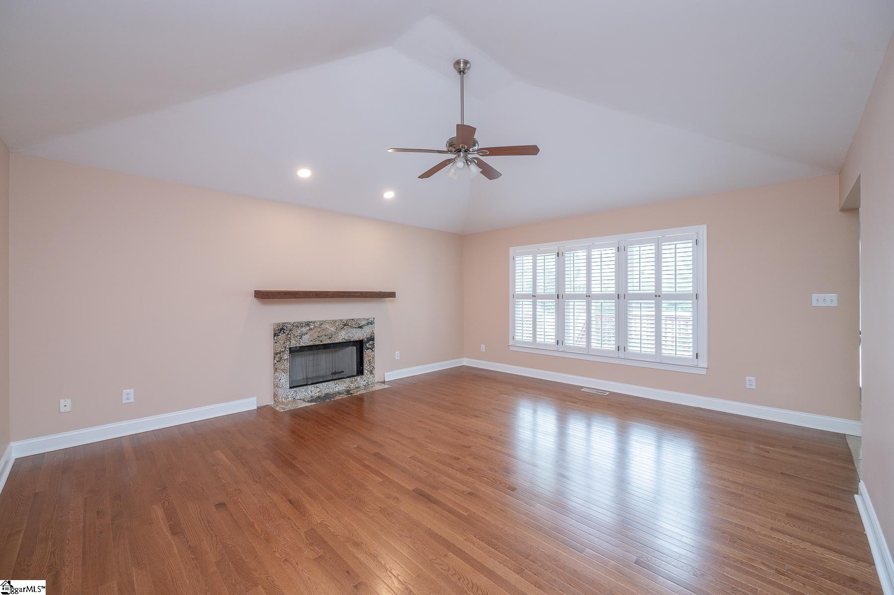 512 Wemberly Lane Simpsonville, SC 29681 - Photo 7 of 35