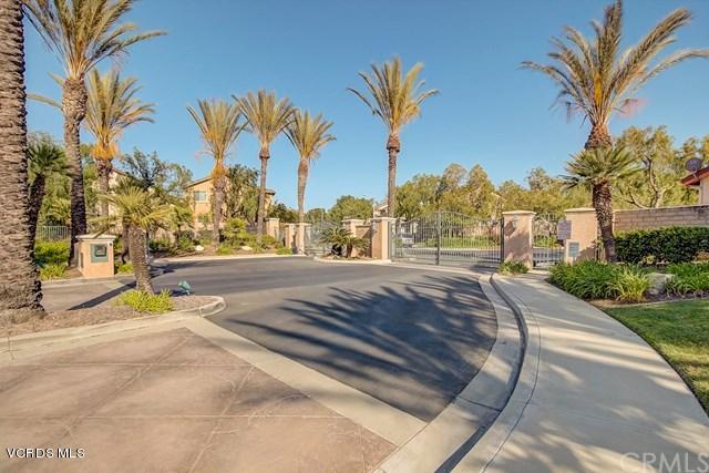 74 Bending Branch Way Simi Valley, CA 93065 - Photo 13 of 41 a view of a city street
