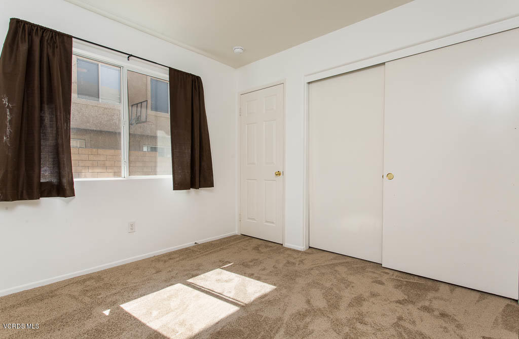 74 Bending Branch Way Simi Valley, CA 93065 - Photo 35 of 41 a view of an empty room