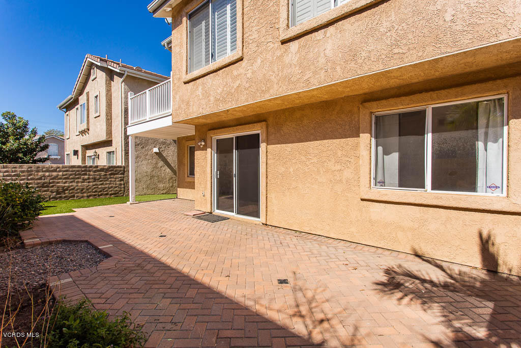 74 Bending Branch Way Simi Valley, CA 93065 - Photo 39 of 41 a view of a house with a snow