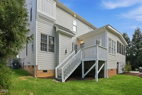 $775,000 | 706 Brittley Way, Apex, NC 27502