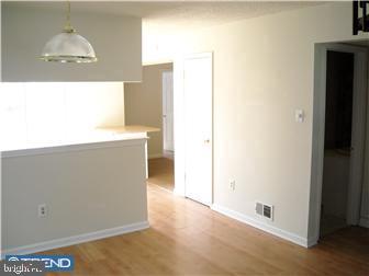 20 Derby Road Swedesboro, NJ 08085 - Photo 3 of 5