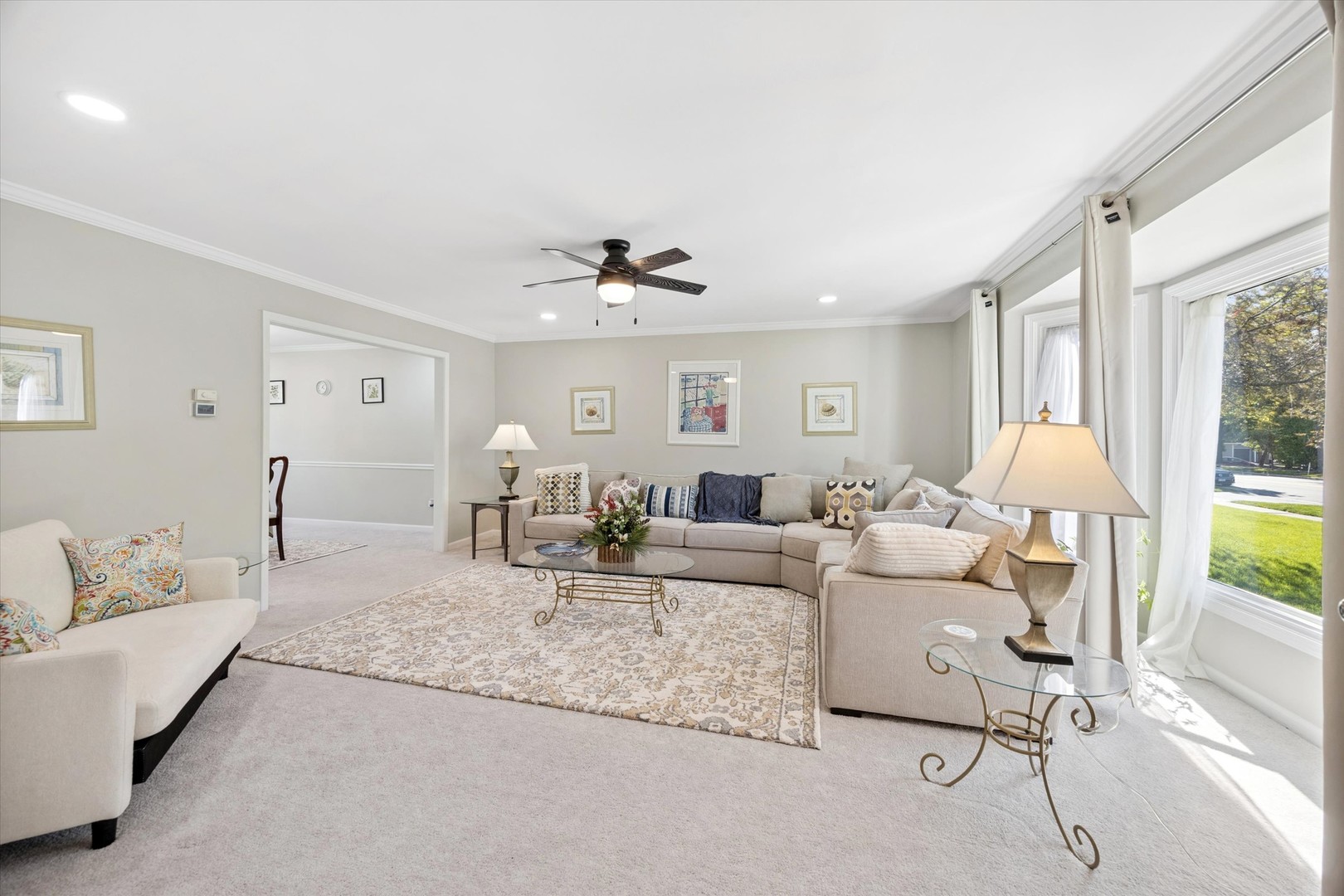 1524 Oswego Road Naperville, IL 60540 - Photo 5 of 55