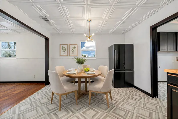 $1,900 | 6915 Providence Avenue, Austin, TX 78752