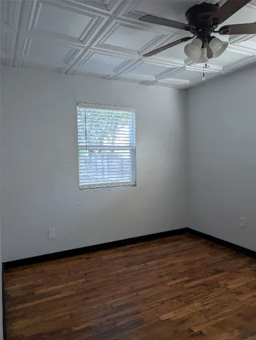 $1,950 | 6915 Providence Avenue, Austin, TX 78752