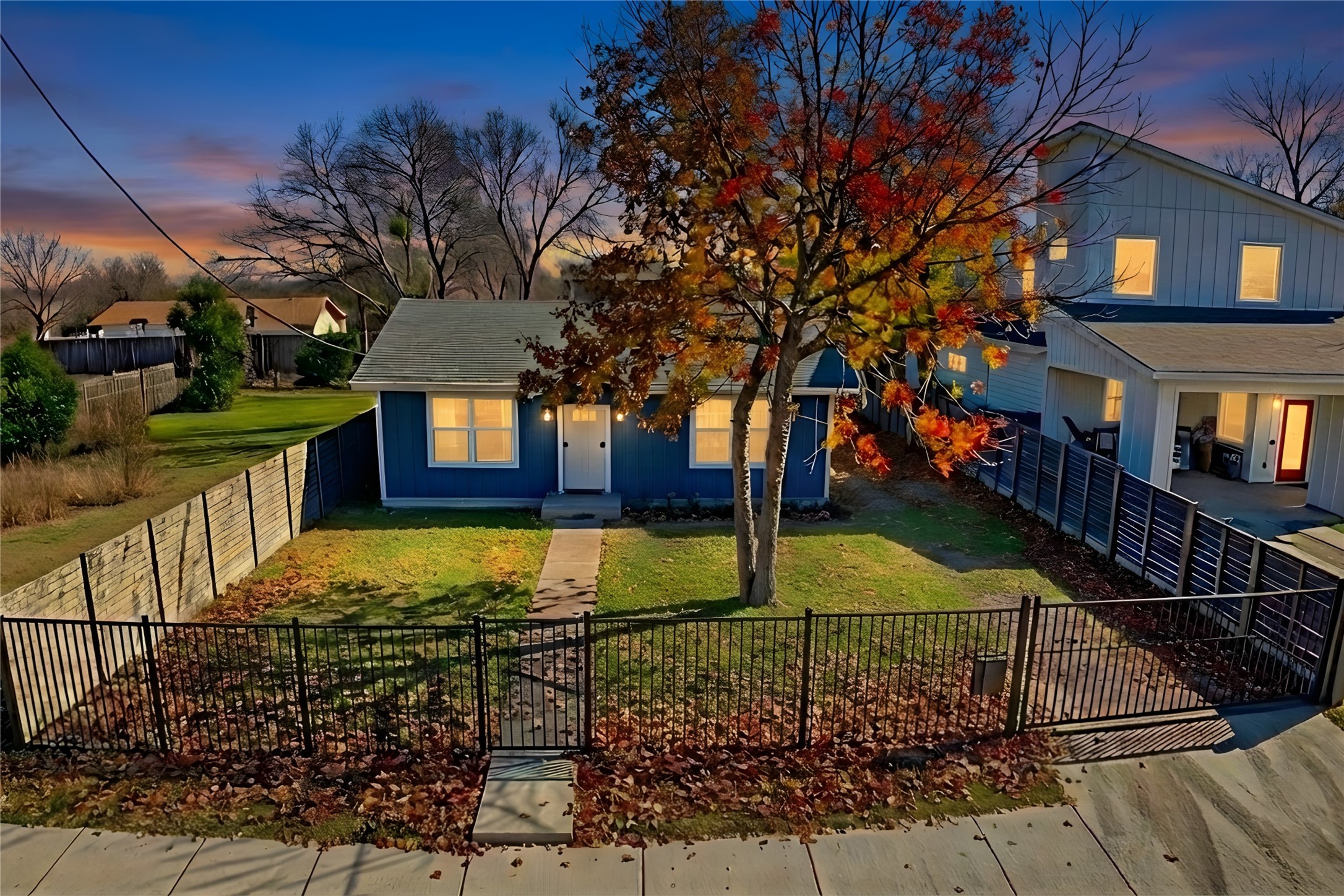 6915 Providence Avenue Austin, TX 78752 - Photo 22 of 27 a view of swimming pool with a garden