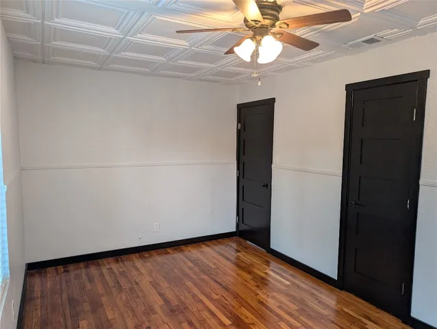 $1,950 | 6915 Providence Avenue, Austin, TX 78752