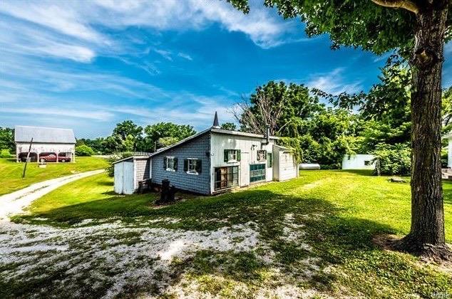 130 Defiance Road Defiance, MO 63341 - Photo 3 of 12